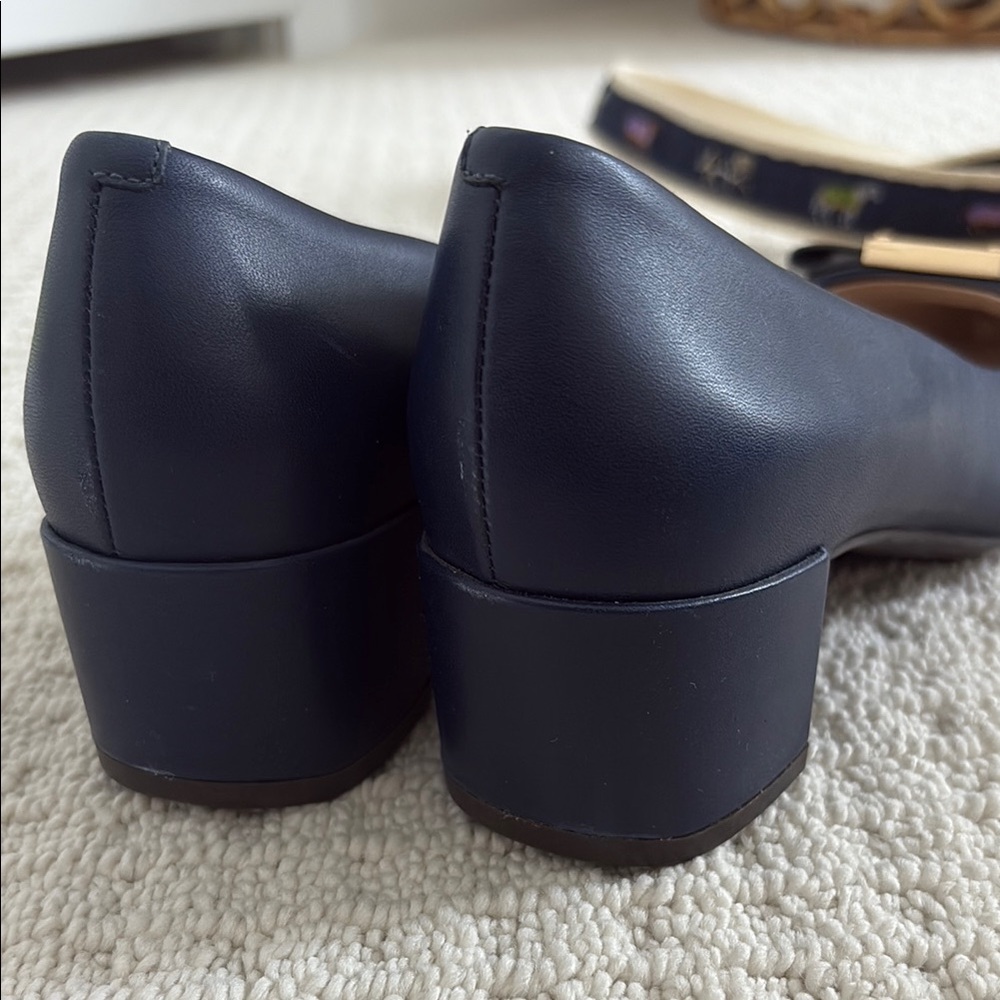 Cole Haan Women's Navy Tally/Tali Pumps with Gold Accents - Picture 5 of 10